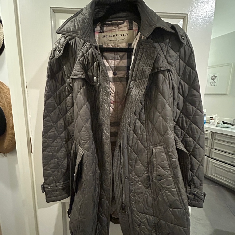 Burberry Quilted Women's Coat w/ hood